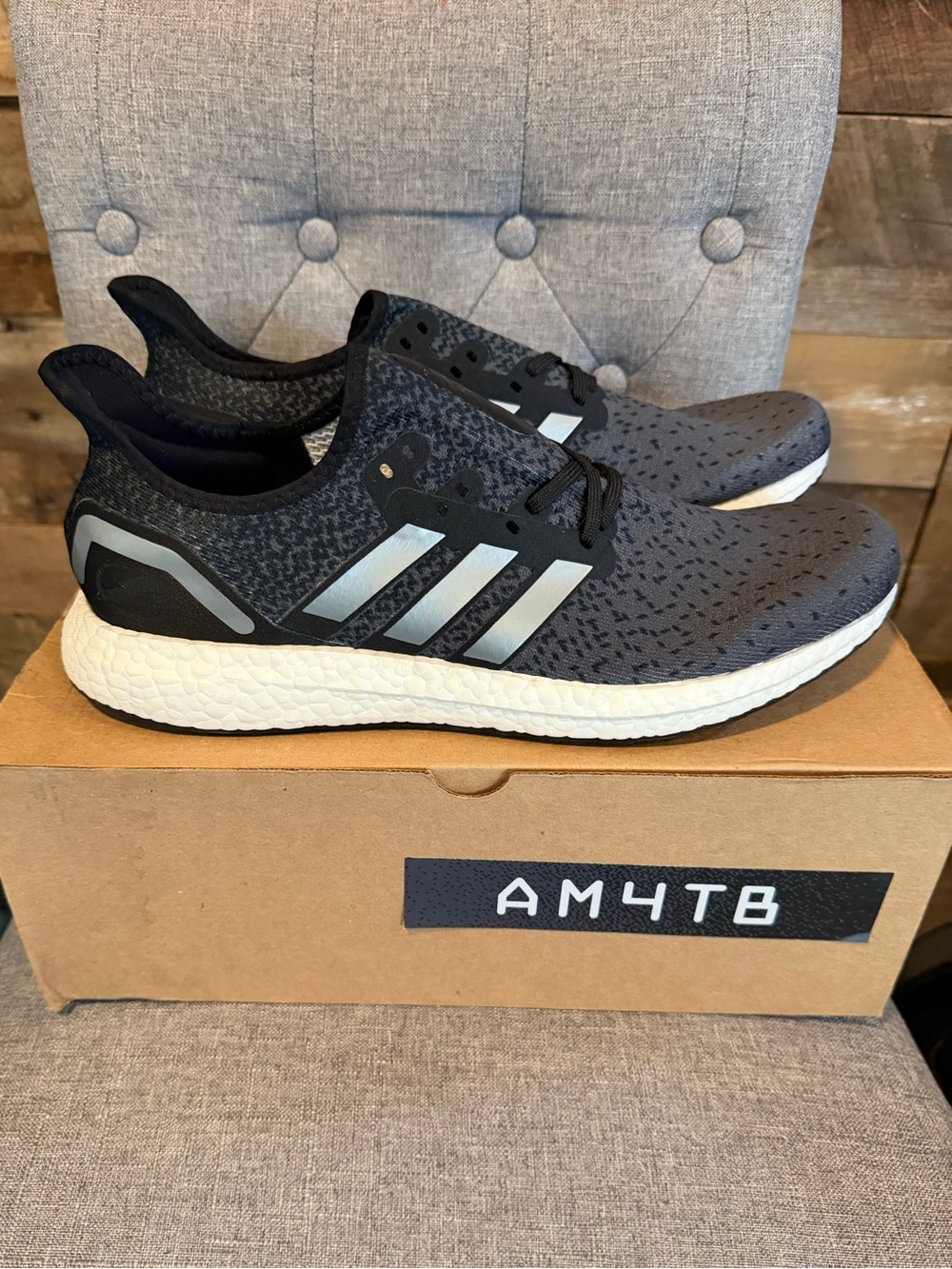 Adidas AM4TB Boost Running Shoes Gray Black Men's Size 12